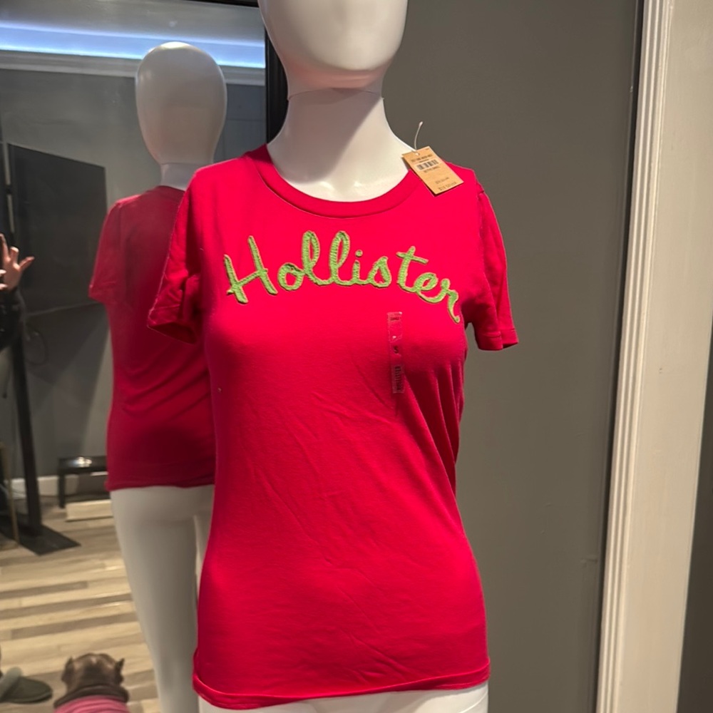 Hollister hot pink tee NWT